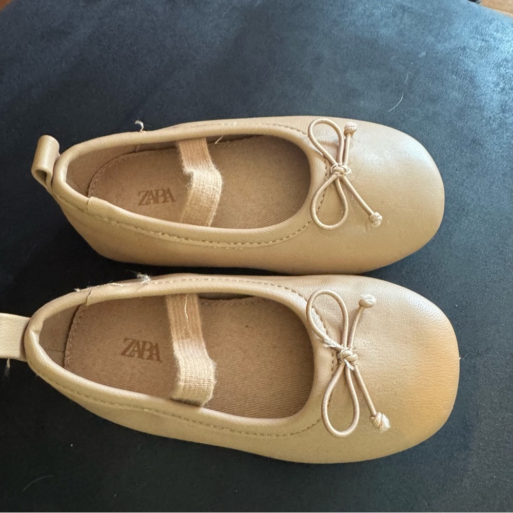 Zara Tan Ballet Shoes 2T
